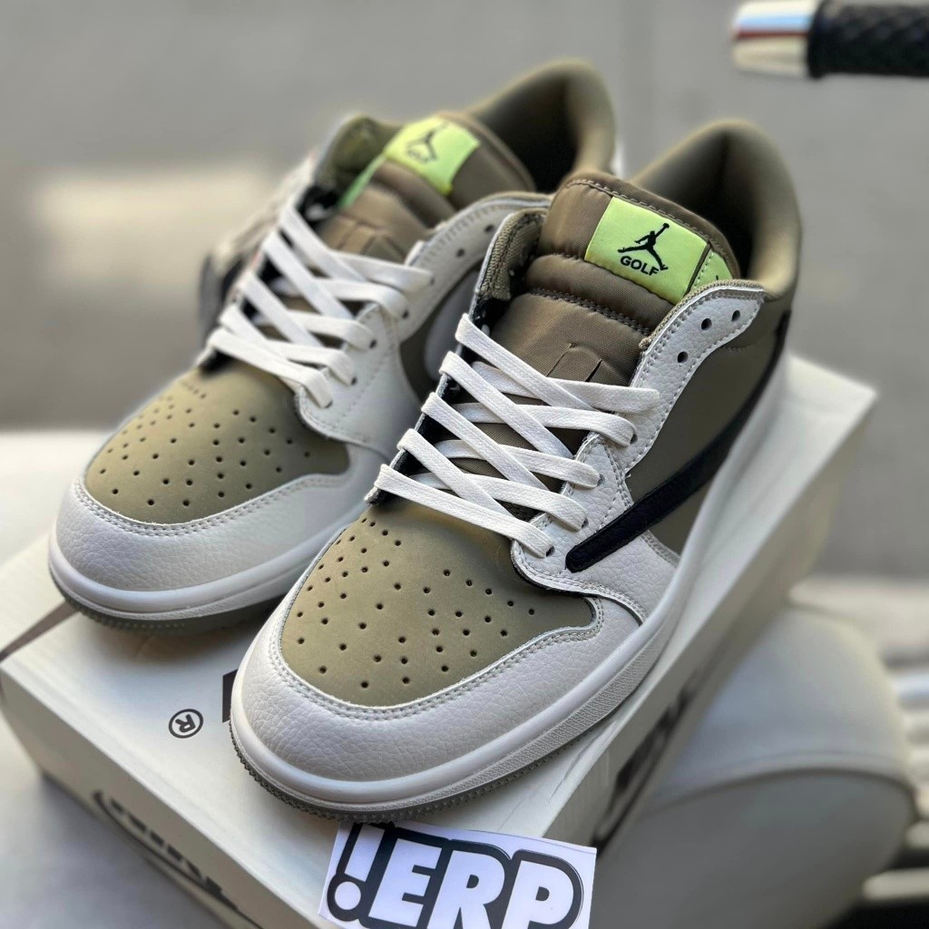 sns travis scott 1