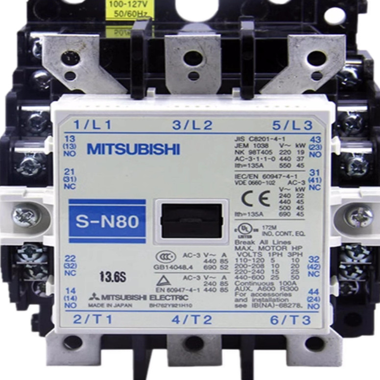 3RT1044-1AP00 SIEMENS contattore di potenza, AC-3 65 A, 30