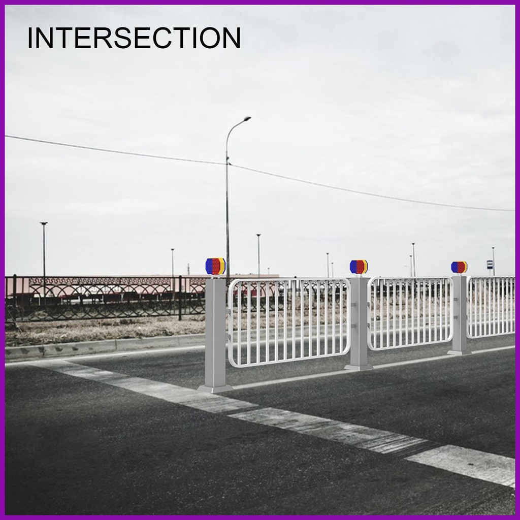 Flash Light Solar SolarPowered Road Flares LED Red & Green Traffic