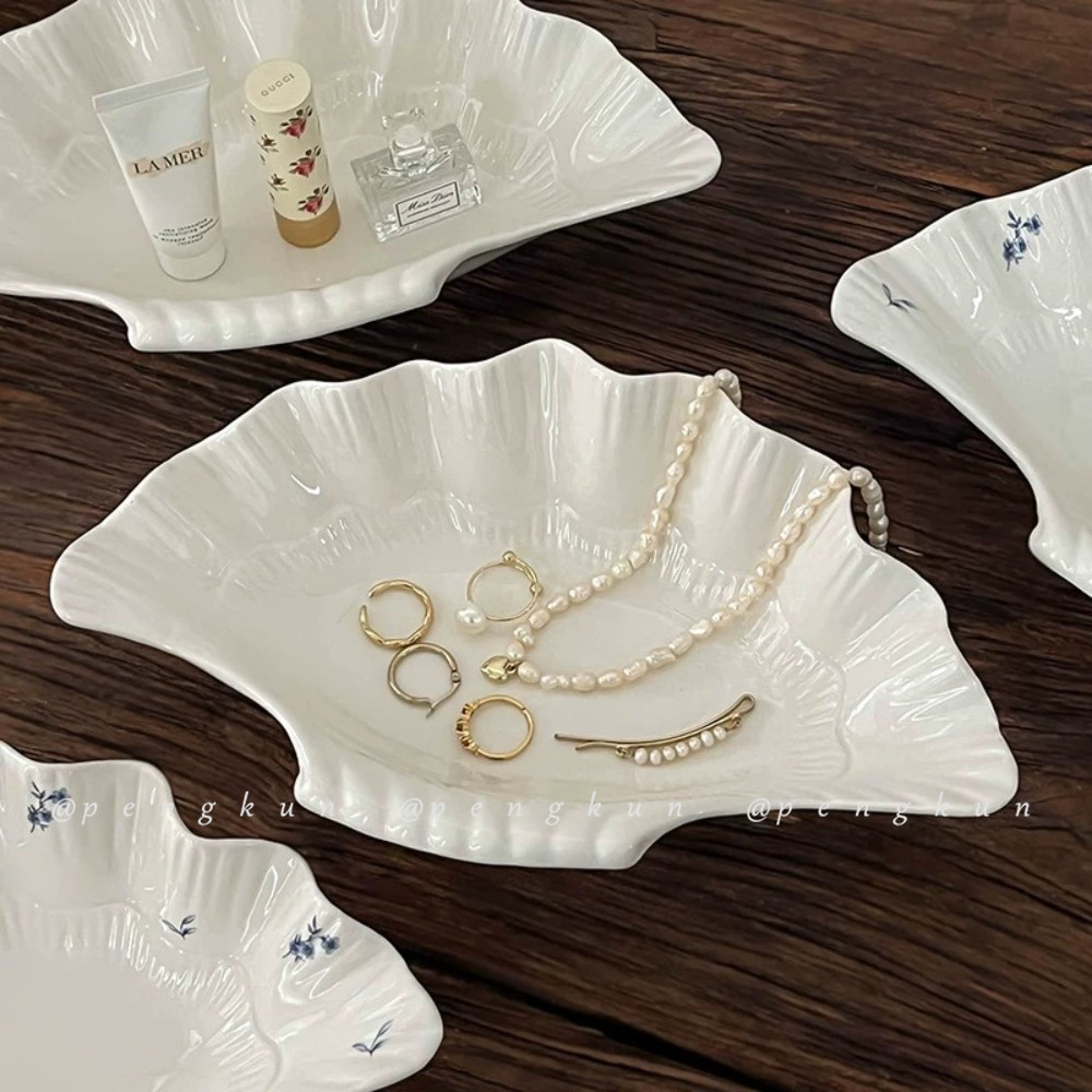 Gentle Milky White Three-Dimensional Shell Retro Ceramic Tray ins Style ...
