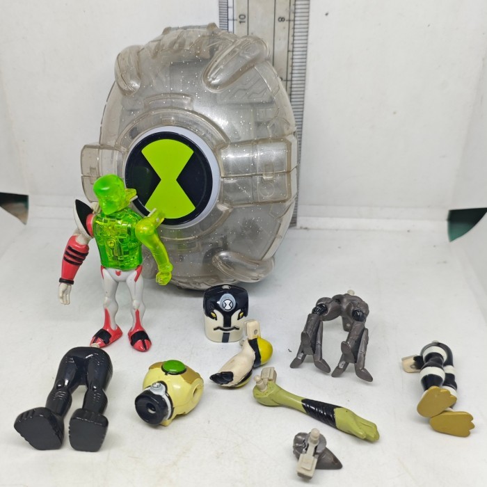 Jouet Ben 10 Alien Force : Chambre De Création Avec Figurine, Par Bandai, Neuf Sous Blister