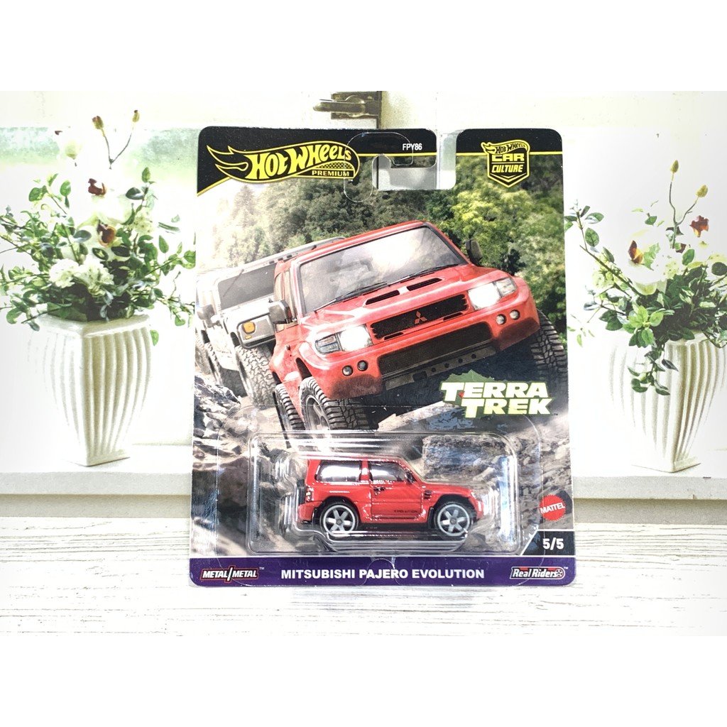 Hot Wheels Premium Mitsubishi Pajero Evolution &ndash; Car Culture 1:64, Pressofuso, Modello 2025, Multicolore