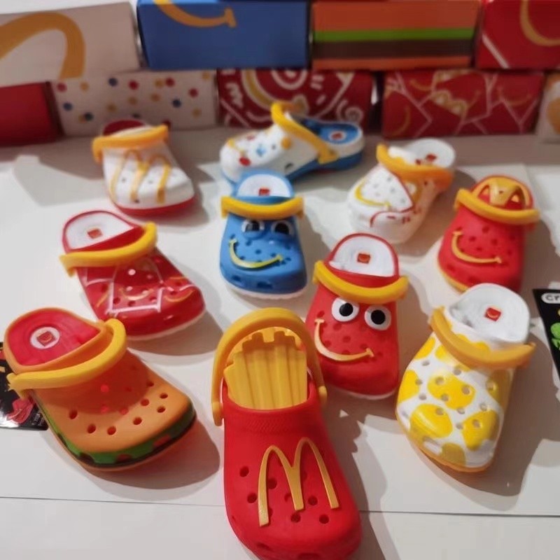 2024 Happy Meal Mcdo Crocs Keychain Slipper Pendant Ornament McDonalds