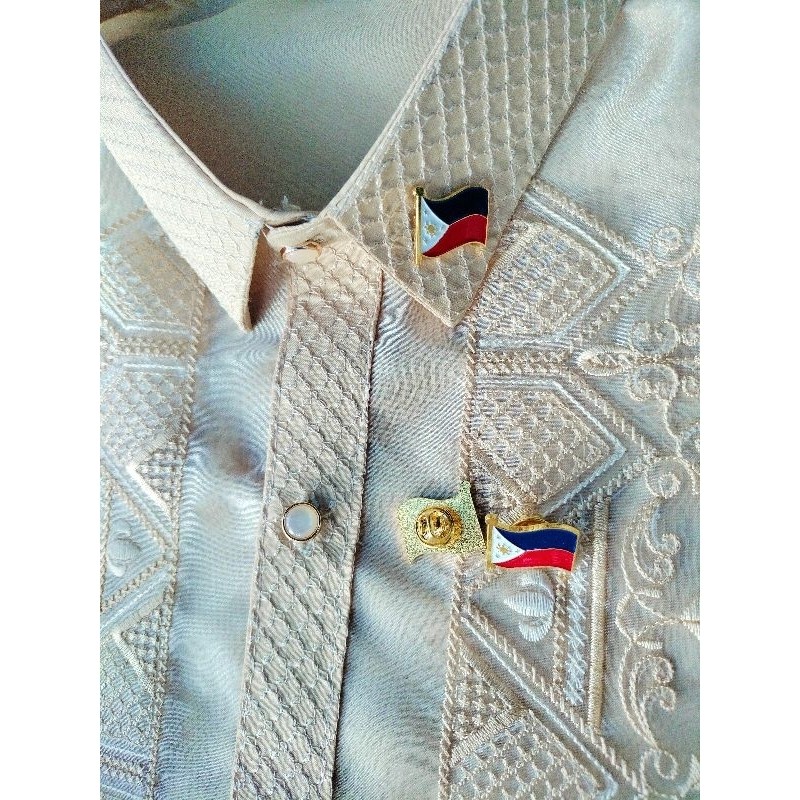 Uzzo II Philippine Flag Pin High Quality Actual Product in All Photos ...