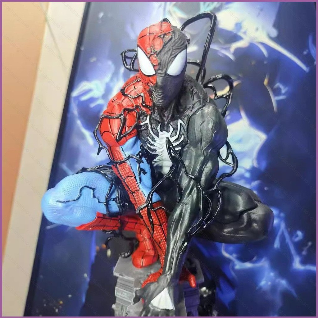 5y SpiderMan Action Figure Venom Symbiote Luminescent Squatting