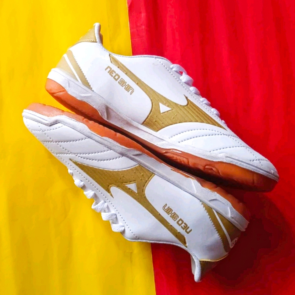 mizuno morelia neo turf