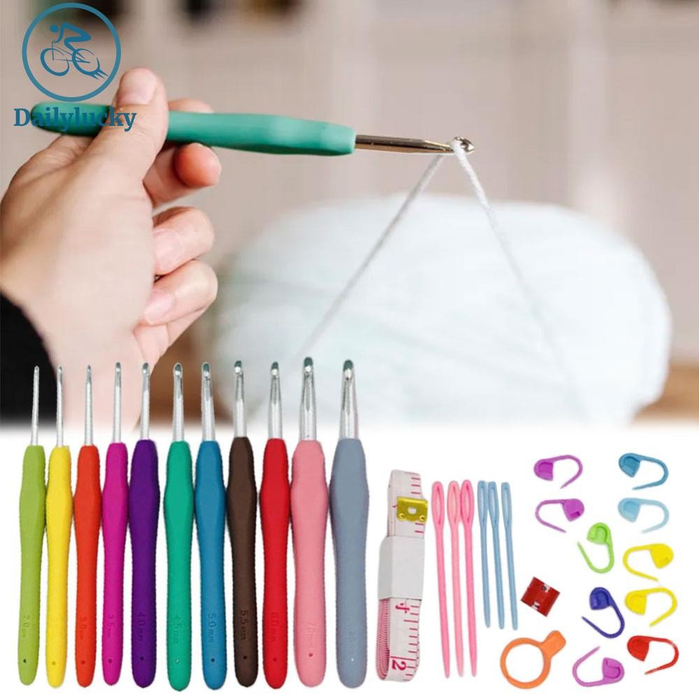 Crochet Hooks Set 11 Sizes Aluminum Crochet Hooks with Case for