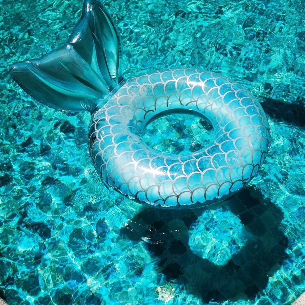 Blister Pineapple Oversized Props Floating Water Swimming Ring Floating ...