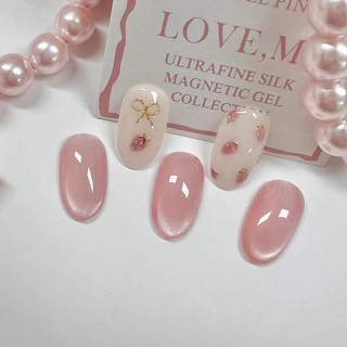 [24Pcs] Summer Strawberry Short Almond Cat Eye Almond Shape Short Nails