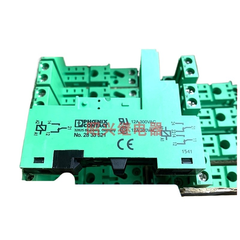 New Phoenix NO. 2833521 Universal 2900930 Relay Base PR1-BSC3/2X21 ...