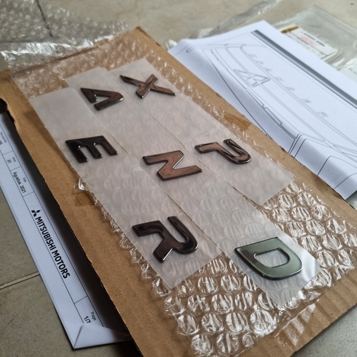 MESIN Xpander Engine Hood Emblem, Original Mitsubishi New Xpander ...