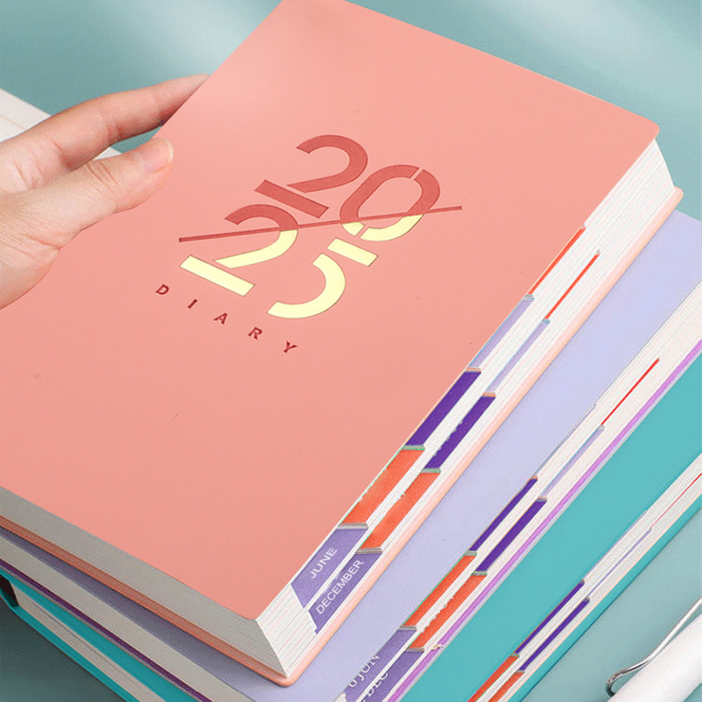 2025 Notebook A5 Daily/Weekly Planner 365 Days Spanish Inner Soft Cover