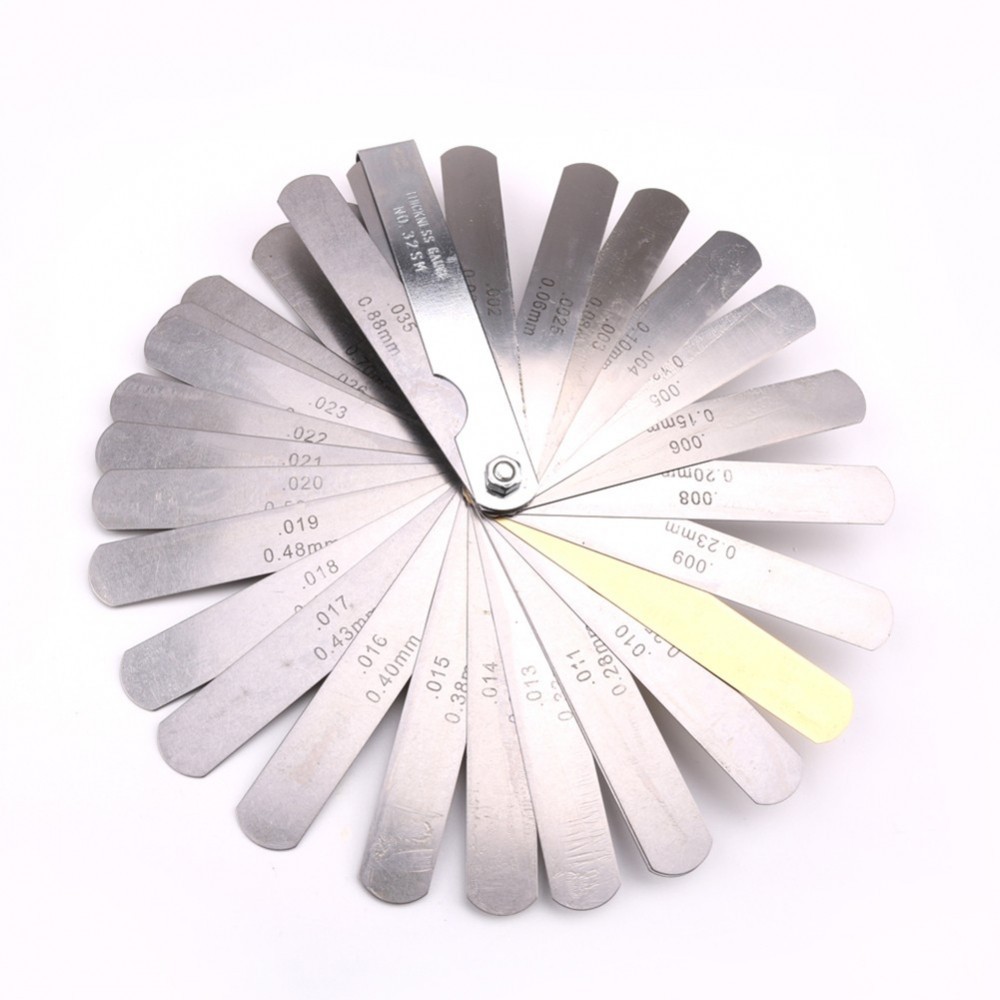 Essential Luthier Tool Feeler Gauge Set for Guitar Neck Relief and