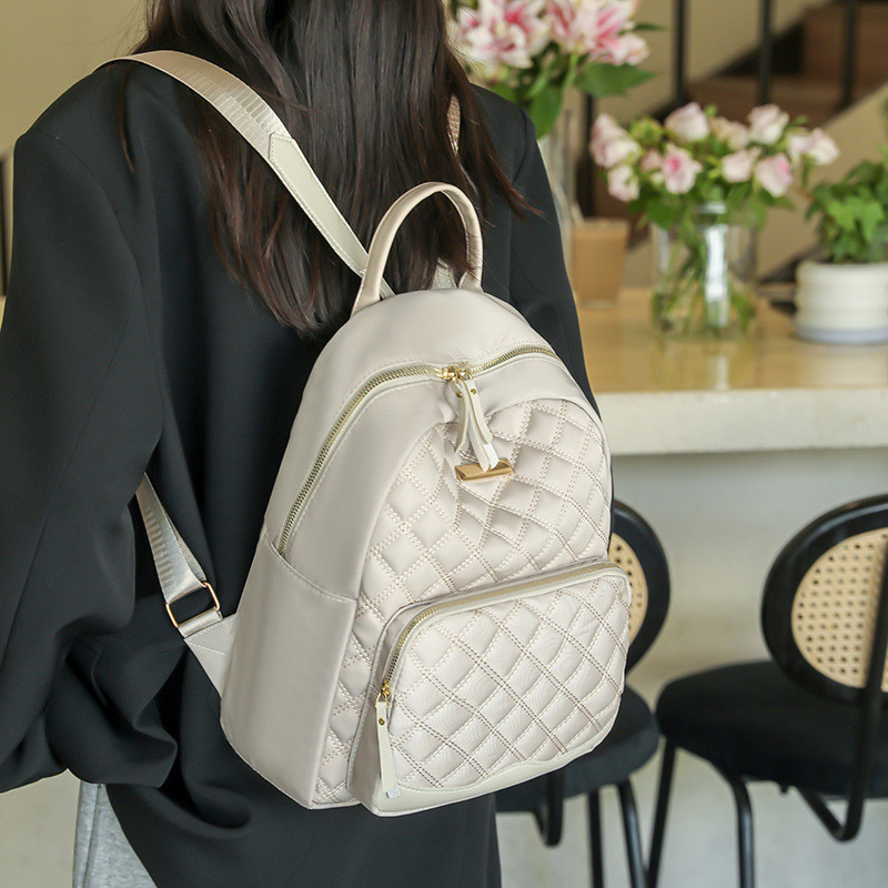 European and American Retro High Quality Backpack New Fashion Backpack