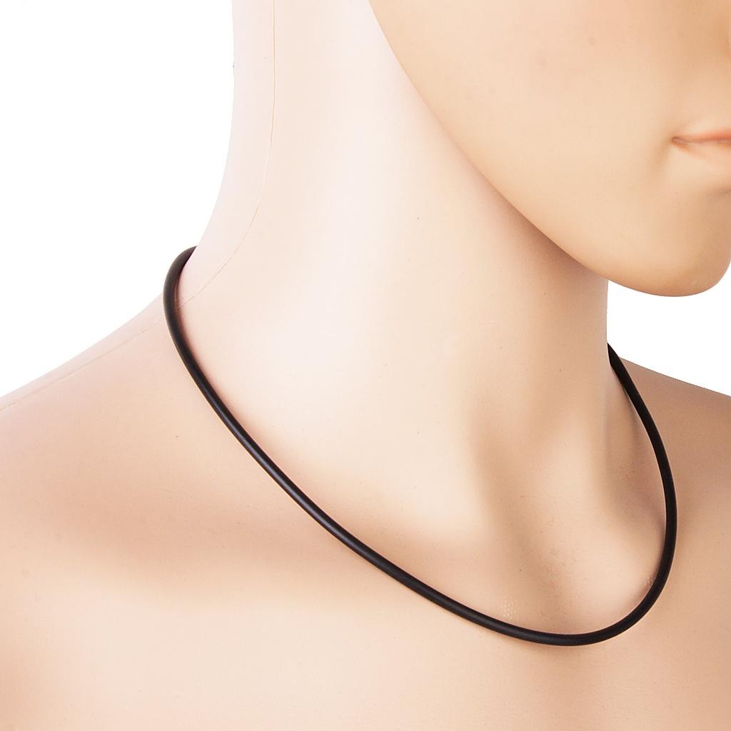 Rubber necklace with magnetic clasp deals