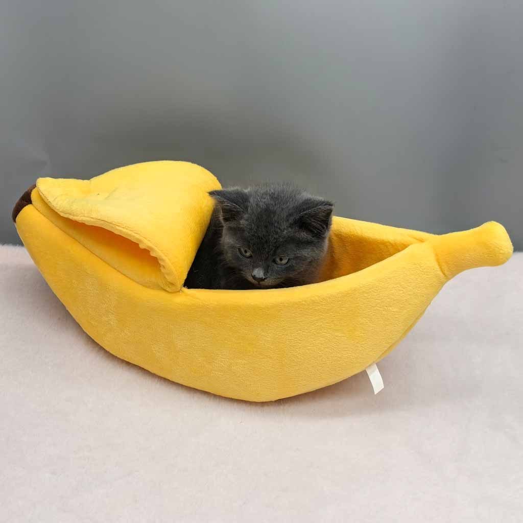 Pet Nest Banana Shape Warm with Lid SemiEnclosed Deep Sleep Soft