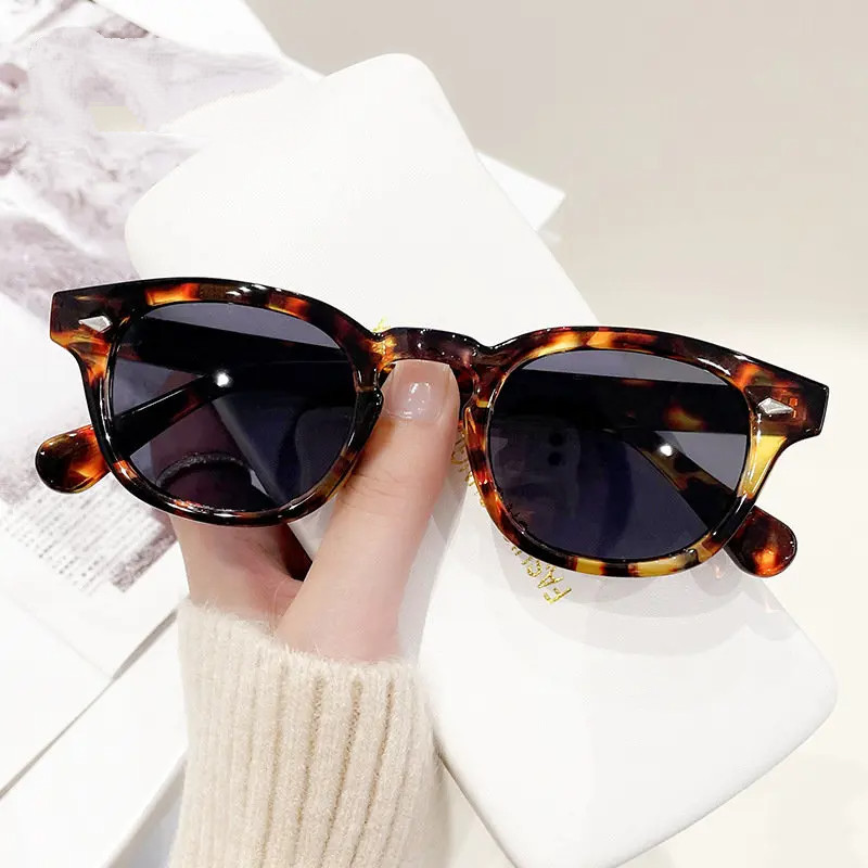 Tortoise Shell Round Sunglasses Retro Rivet Yellow Blue Lens Square Sun ...