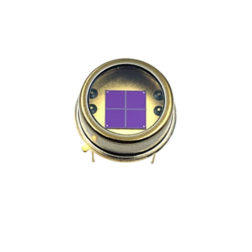 Four quadrant detector laser guidance lidar position displacement ...