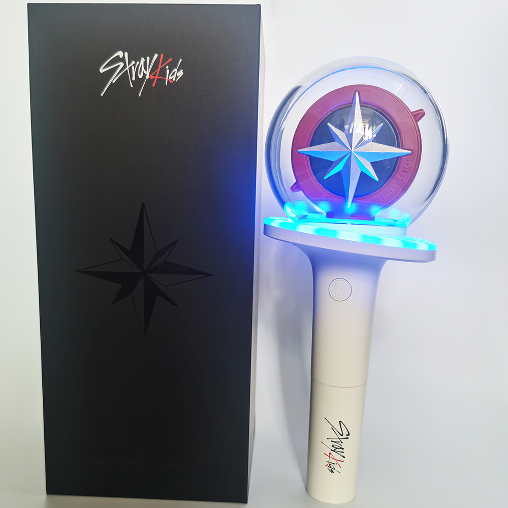 【新品未使用】 OFFICIAL LIGHT STICK VER.2 Stray Kids - Official Light Stick Ver.2 : Amazon.ca: Sports