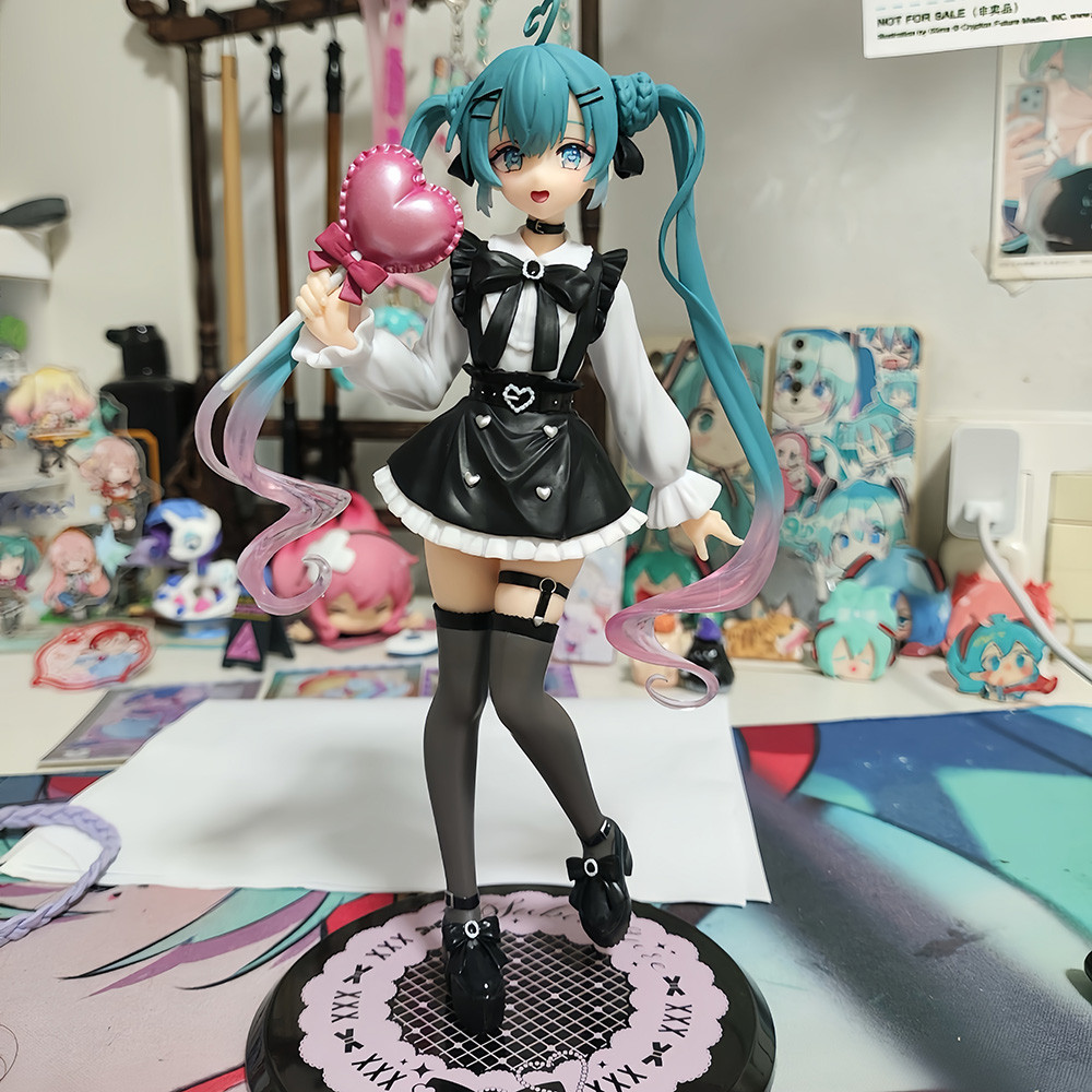 18cm Hatsune Miku Virtual Singer Figure Lollipop In Hand Standing ...