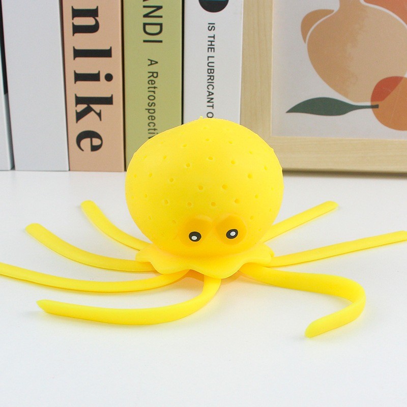 4pcs Octopus Water Balls, Plastic Jellyfish Splash Balls Release Str