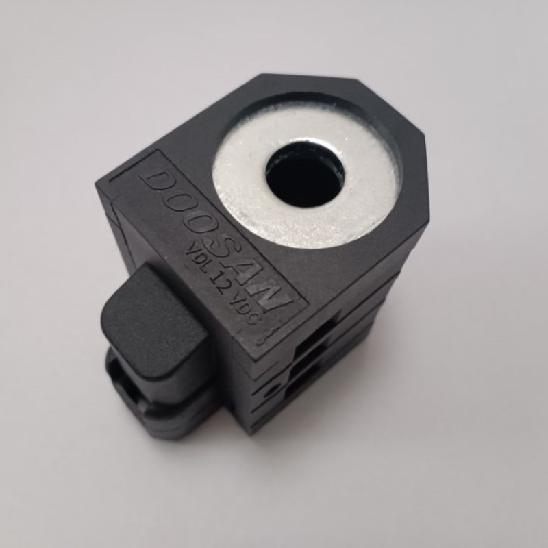 Excavator Fittings Hydraulic HYUNDAI R60/150/215/225-7 Pilot-Operated ...