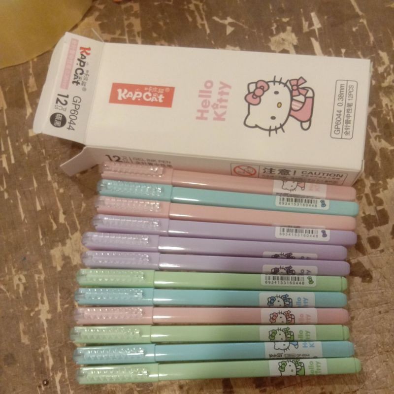 KAPCAT HELLO KITTY BALLPEN 12PCS IN 1BOX 65 ONLY | Shopee Philippines