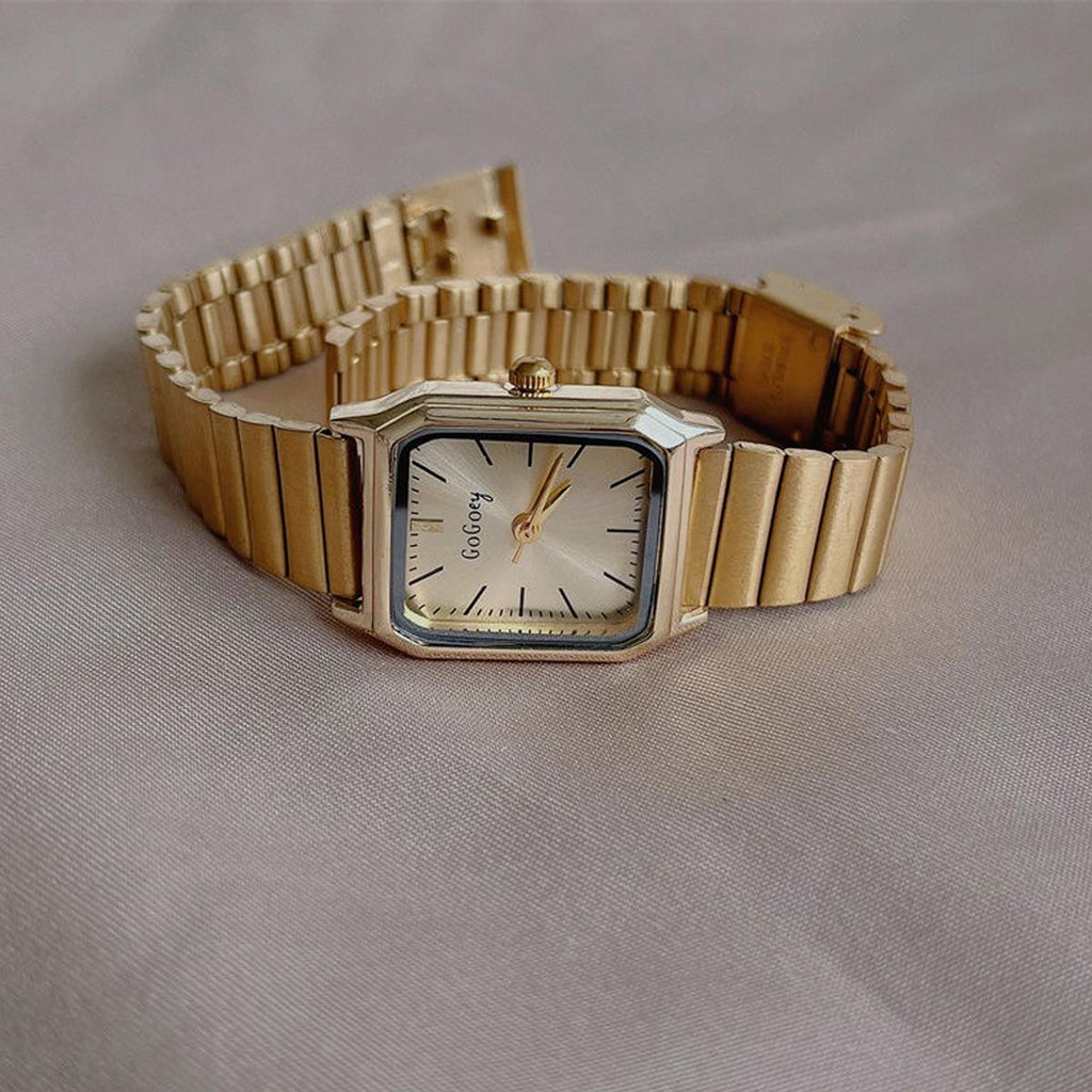 Women Classic Stainless Steel Crystal Quartz Round Analog Wrist Watch For Women