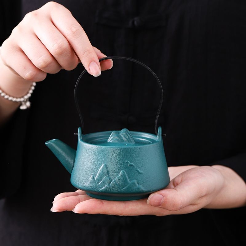 Black Pottery Lifting Beam Teapot One Pot Two Cups Simple Teapot ...