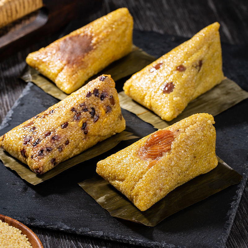 10,000 people praise yellow rice dumplings candied dates dum; 10,000 ...