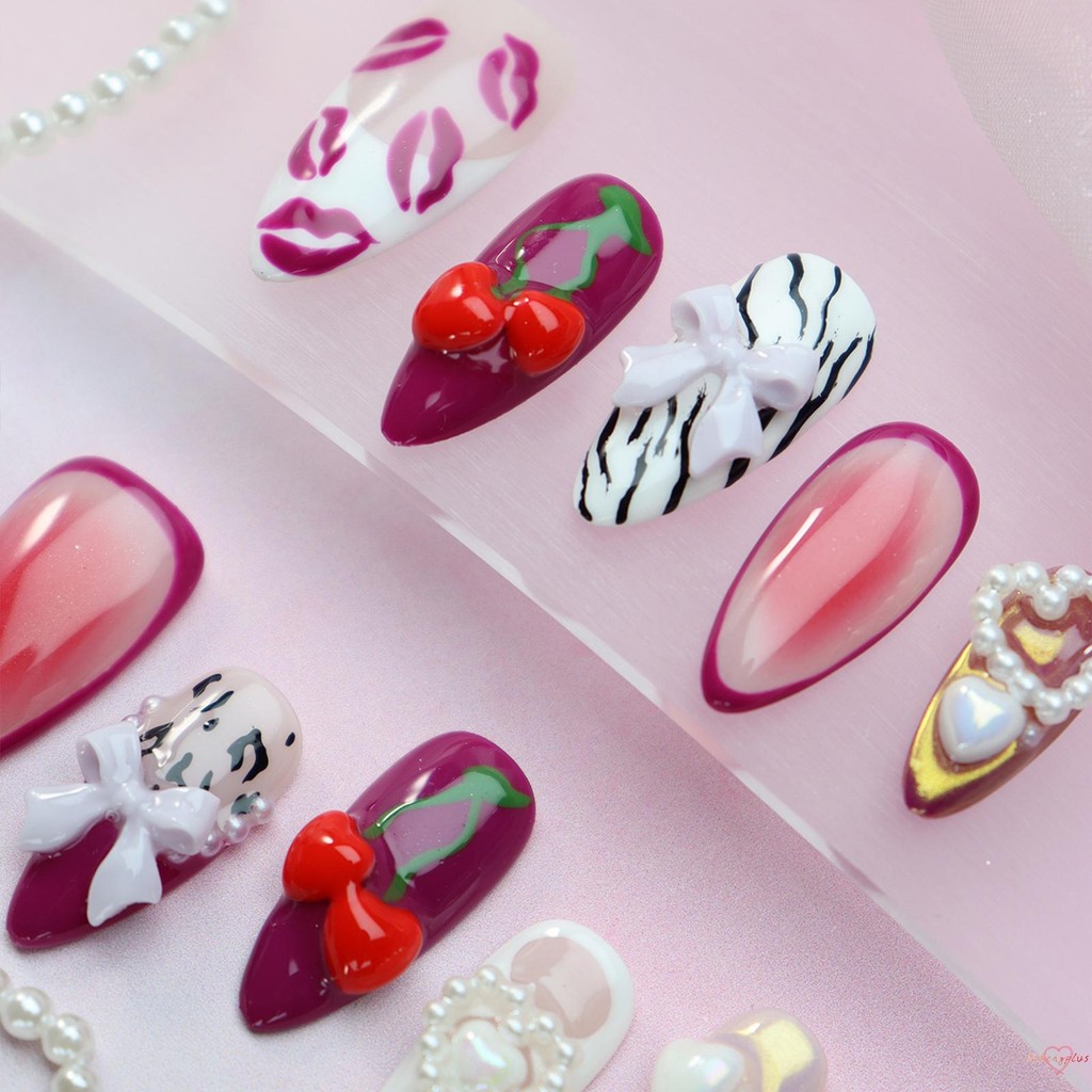 Glossy Press on Nails with Pearls Decor Odorless Provides a Comfortable ...