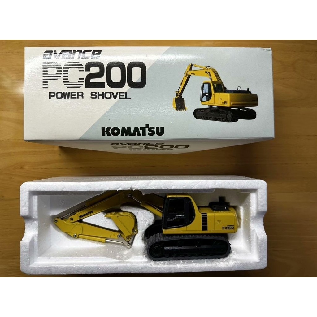 Pc200-6 Model with Box 1: 43 Komatsu Excavator Model Picture This Set ...