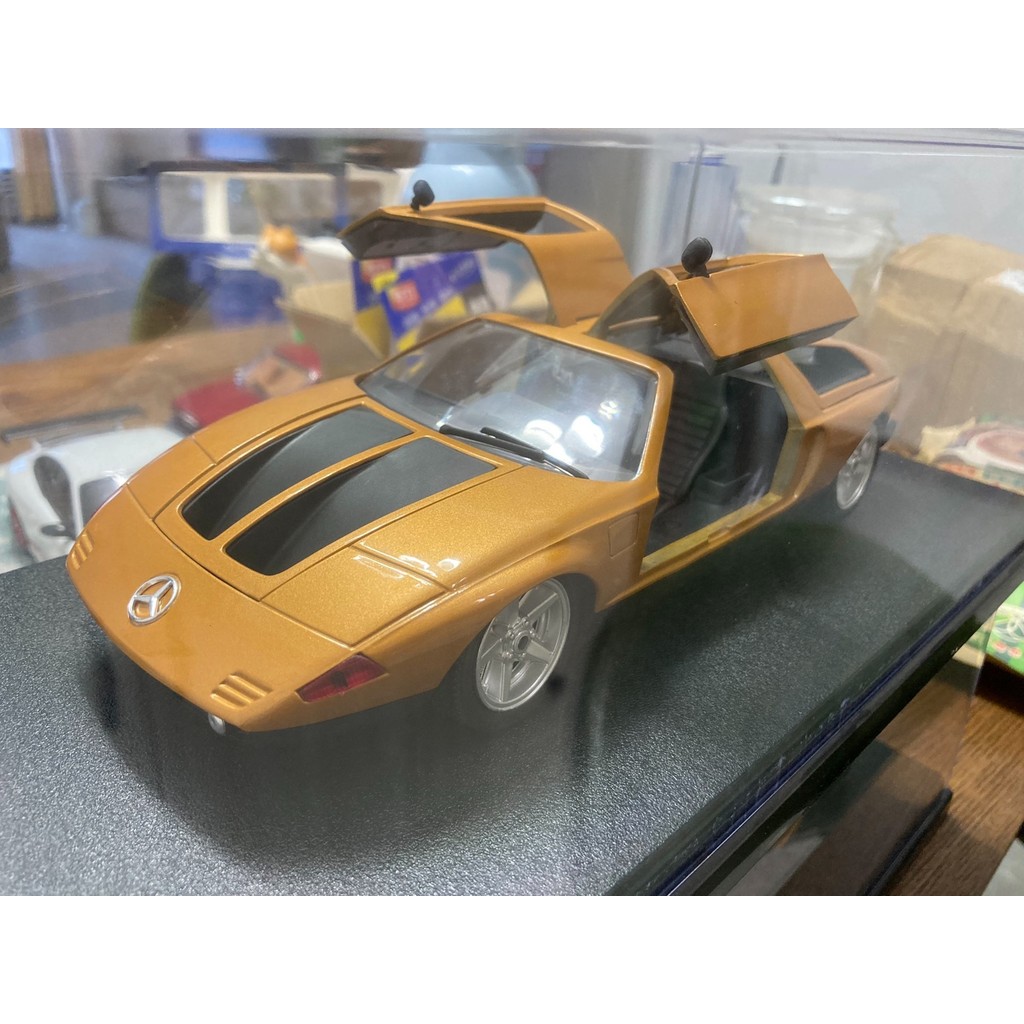 NOREV 1/18 Mercedes Benz C111 Concept Car 1969 - Diecast Métal - Neuf