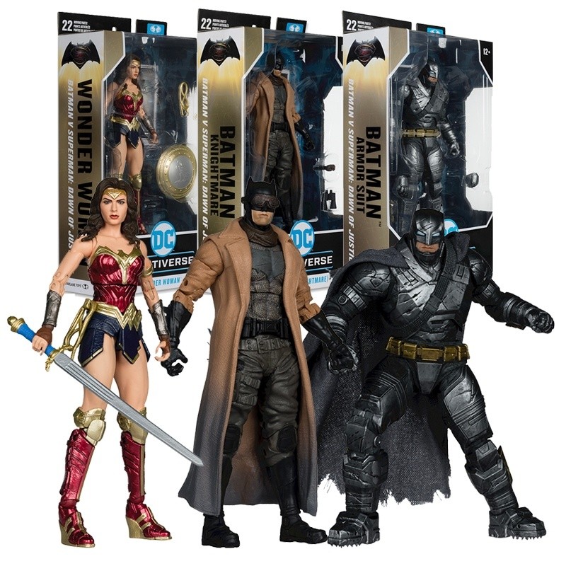 McFarlane Toys - DC Multiverse Batman Knightmare (Batman V Superman) Action Figure 17,8 Cm Con Accessori