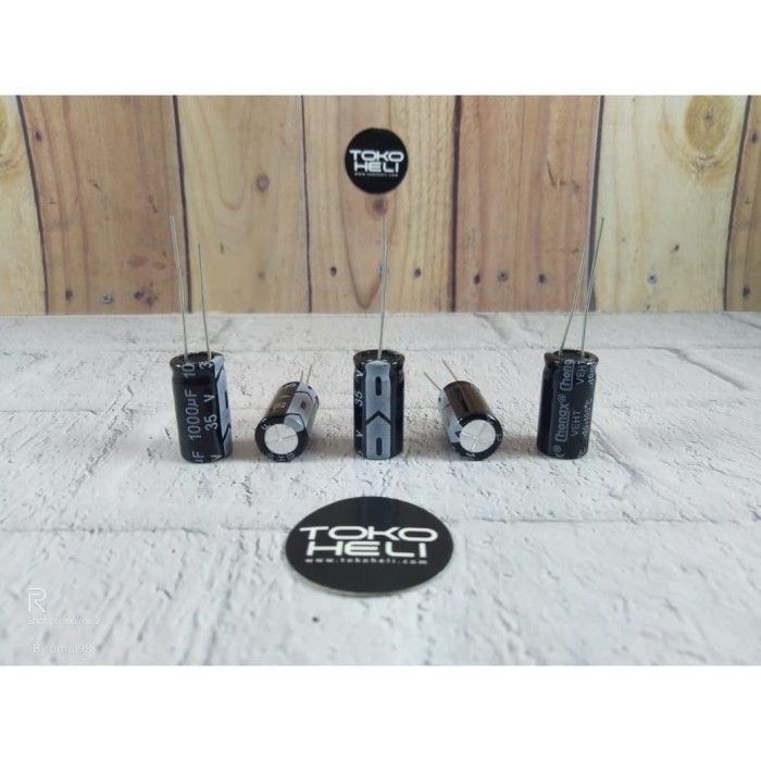 5-Piece Tesla NOS 5uF 15V Axial Lead Electrolytic Audio Capacitors (Czech Republic NOS)