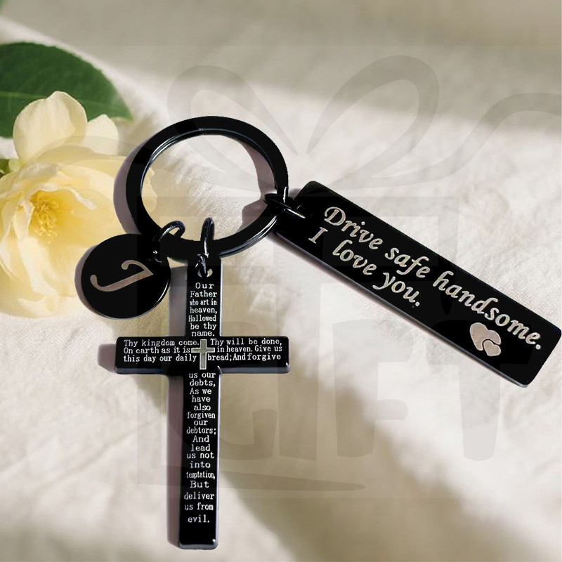 Drive Safe Keychain Gift - Personalized 26 Letter Keychain For Him/Her, Thoughtful Present For Drivers