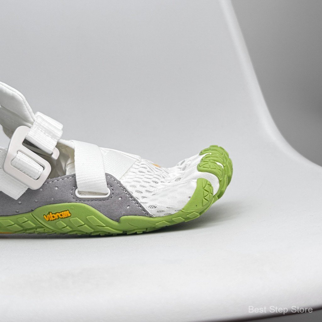 Vibram SUICOKE LOW-CUT Five Fingers Nin-Lo Slip over the feet