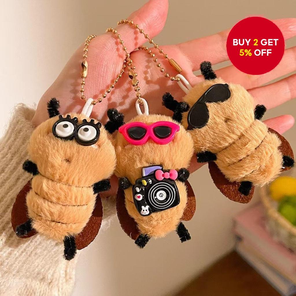 Novelty Cockroach Plush Keychain | Funny Cartoon Backpack Charm for ...