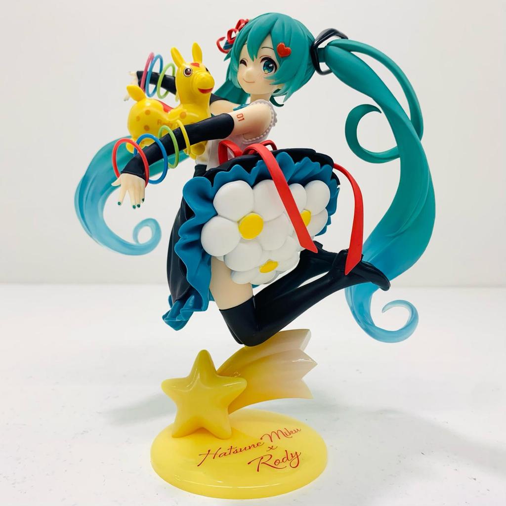 Hatsune Miku Figure Hatsune Miku AMP+ Anime Japan Taito 'Hatsune Miku ...