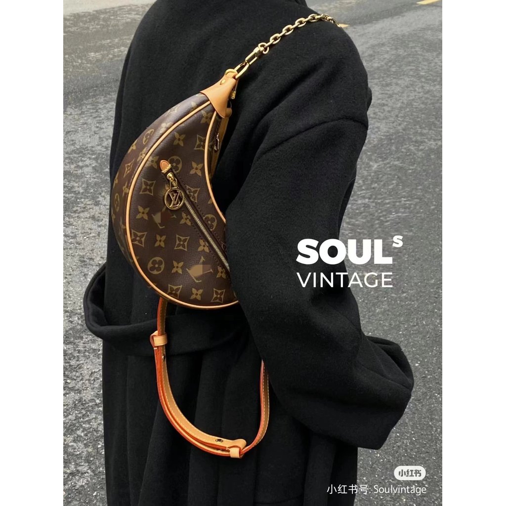 Burberry loop loop Moon Bag Pea Bag Underarm Chain hobo Full Flower ...