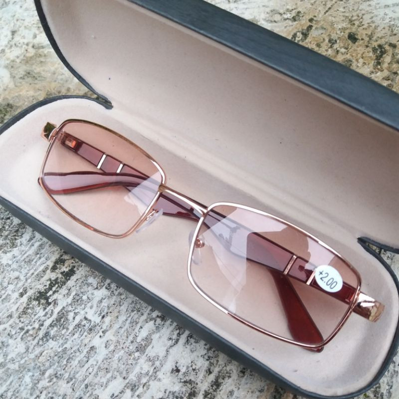 Double Focus Reading and Walking Glasses with 2-in-1 Plus Lens | Shopee ...