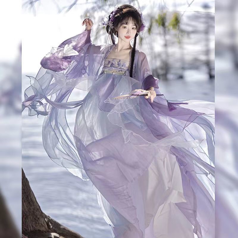 More than thirteen [sweet rain] printed chest-length suspender broken skirt Tang Hanfu