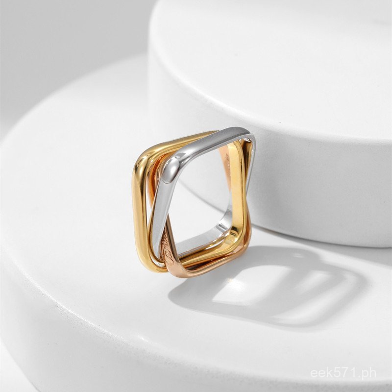 Exquisite Women's Gold Ring Jewelry Square New Style Ring Light Women's ...