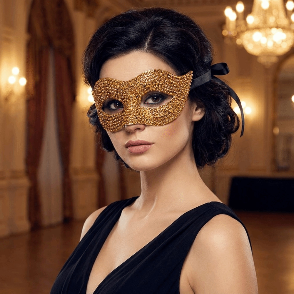 STAMWEEKEND Halloween Rhinestone Mask, Elegant Plastic Half Face Mask ...