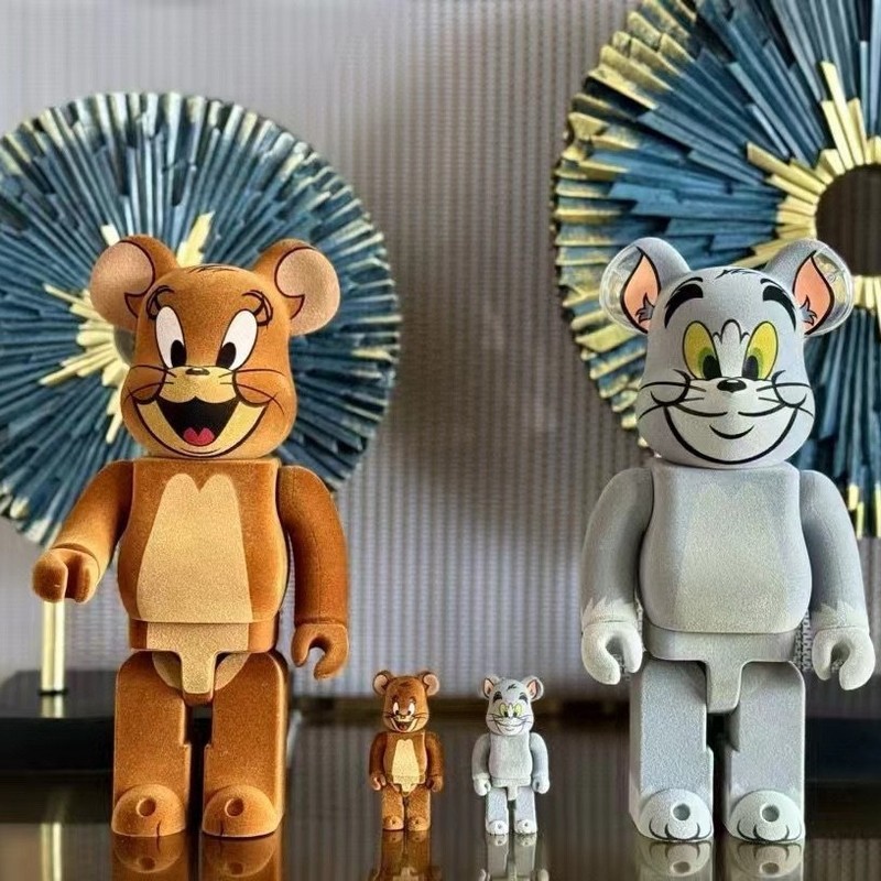 ベアブリック フィギュア  400％  MISHKA×LONG BEAR BRICK400% Mishka x Long 400% Bearbrick by Medicom Toy