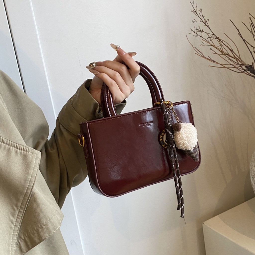 Trendy Fashion All-Match Handbags Leather Personalized Handbags