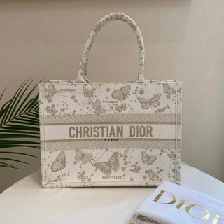 Aesthetic Dior White Crossbody Shop Dior Tote Bag For Sale On