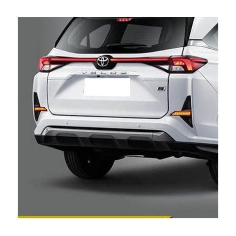 Applicable21-22Year Toyota Veloz Modified Rear Bumper Light Rear Bumper ...