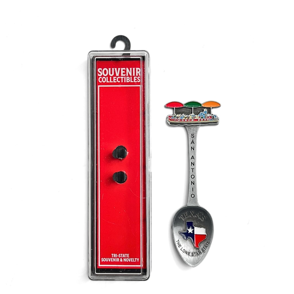 San Antonio Texas spoon display souvenirs from the USA United States ...