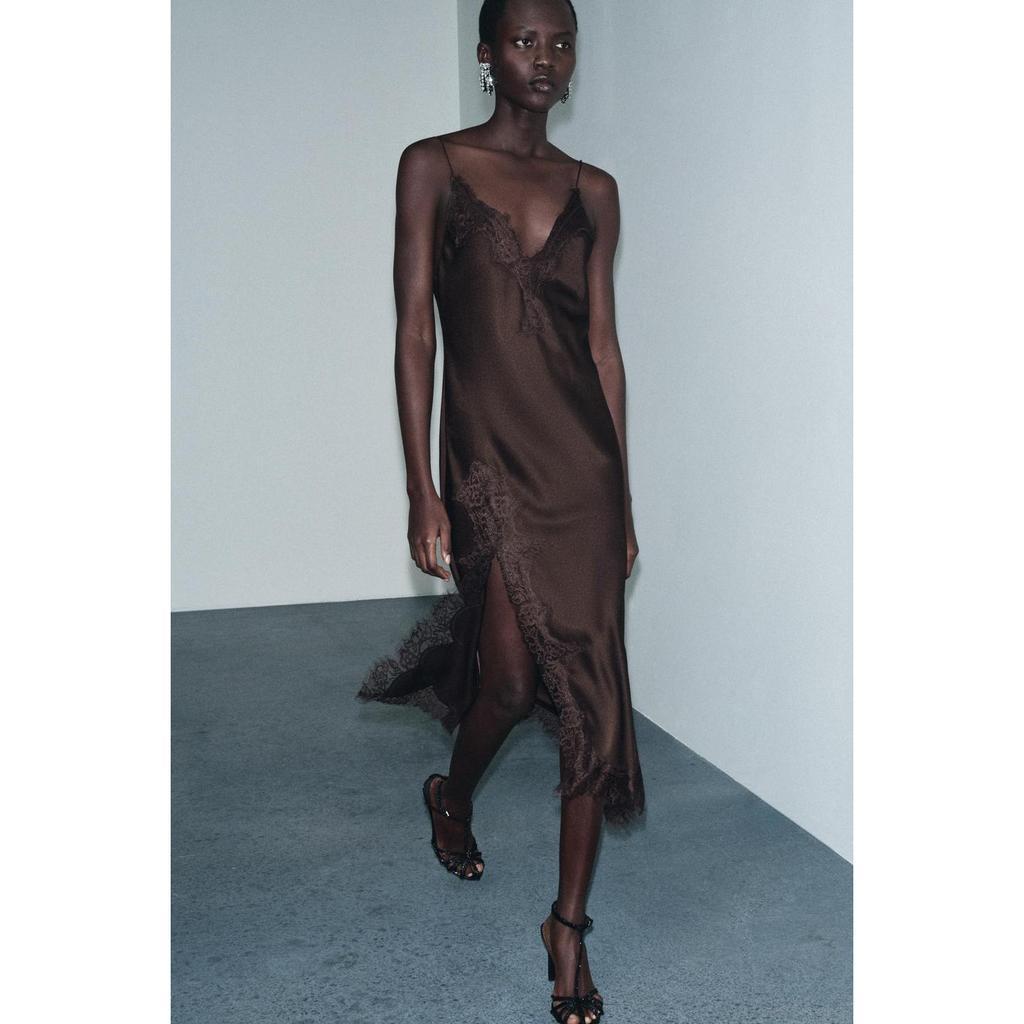 brown and white poka dot dress Sade Polka Scarf Mini - US 8 featuring a stylish brown DRESSES UNDER $200 Rental Duration:4 weeks (photographers only) Zara Brown Cut Out